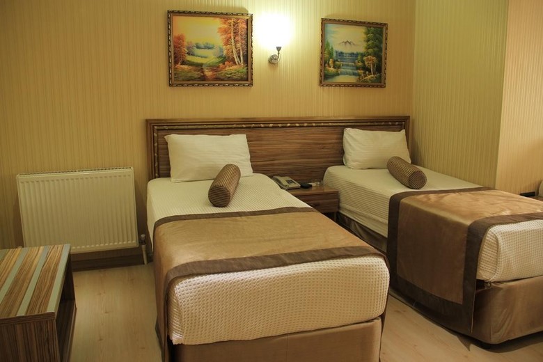 Nuans Hotel
