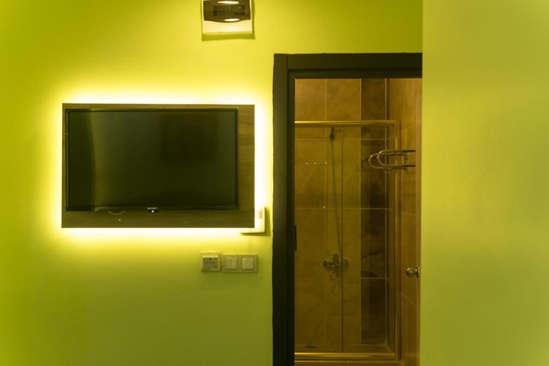 Hotel Diamond City