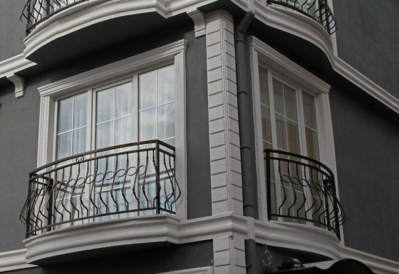 Basileus Hotel