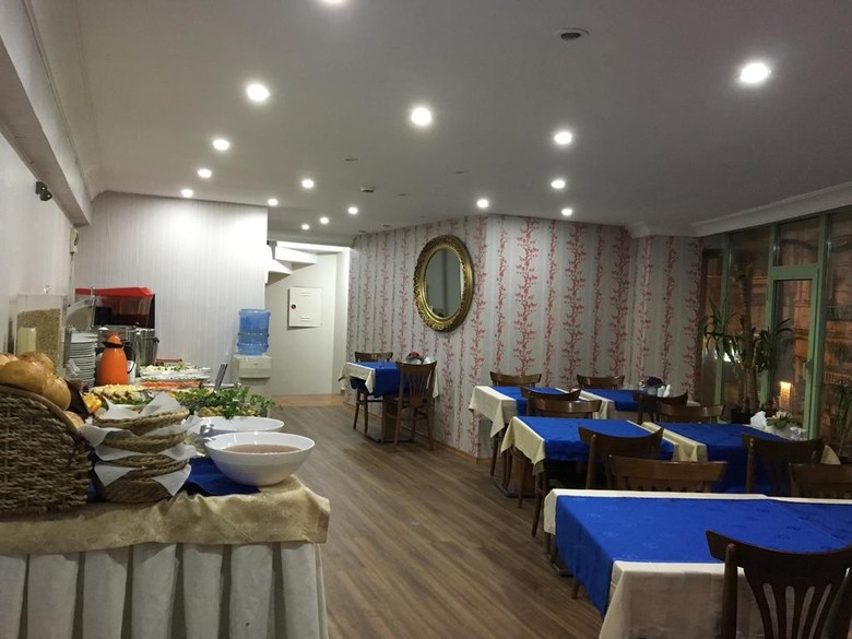 The Luxx Hotel