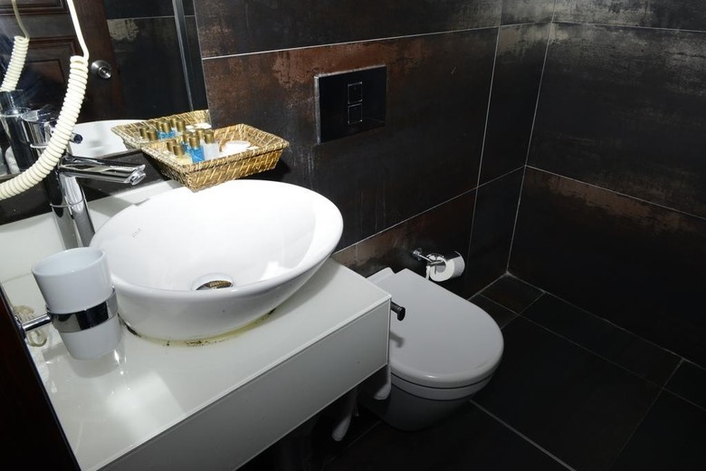 Atik Palas Hotel