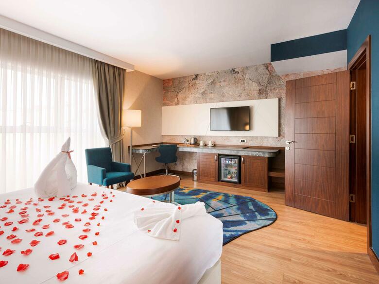 Blue Regency Hotel