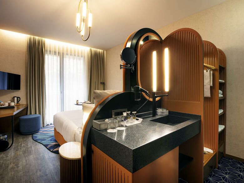 Blue Regency Hotel