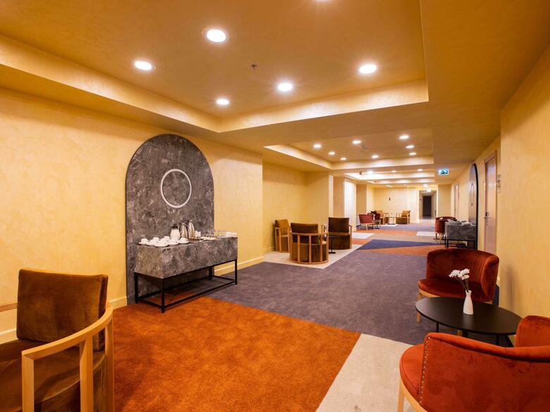 Blue Regency Hotel
