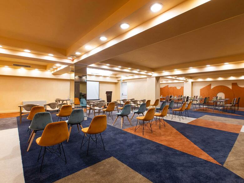 Blue Regency Hotel
