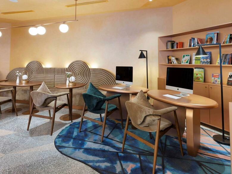 Blue Regency Hotel