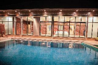 Hotel Saya Grand Club & Spa Resort
