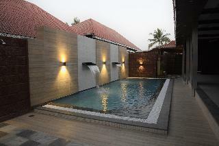 Hotel Saya Grand Club & Spa Resort