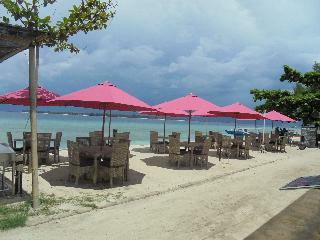 Hotel Meno Mojo Beach Resort