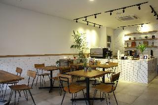 Hotel Casa Living Senayan