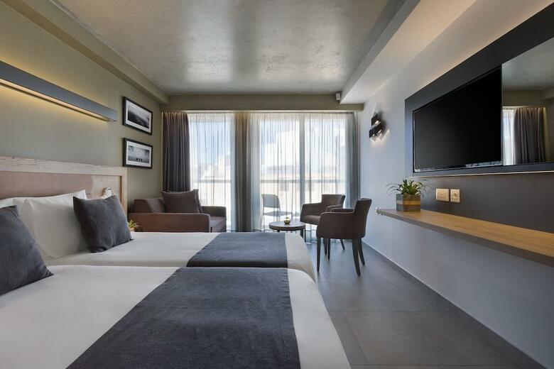 Azur Hotel By St Hotels