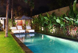 Hotel Ramita Villa Legian