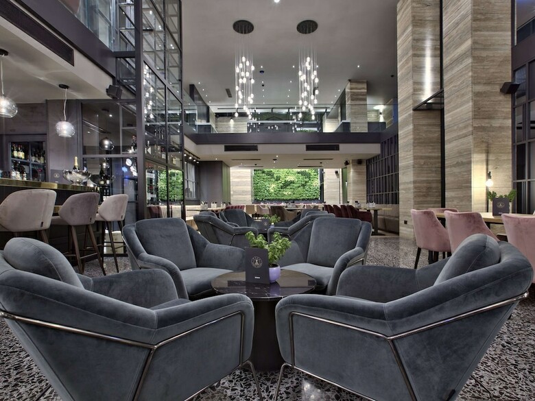 Number11, Urban Hotel