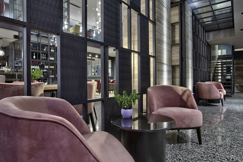 Number11, Urban Hotel