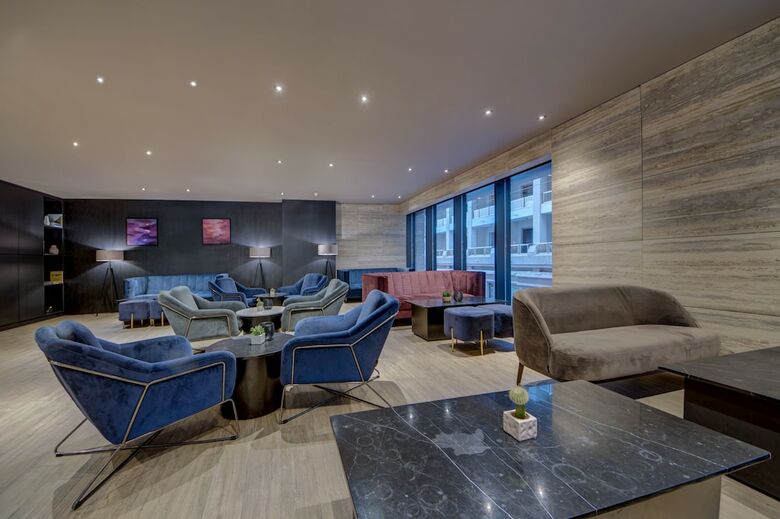 Number11, Urban Hotel
