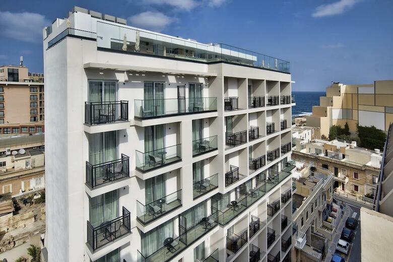 Number11, Urban Hotel