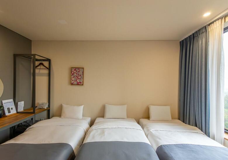 Jk Blossom Hotel