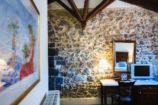 Trikolonion Country Hotel