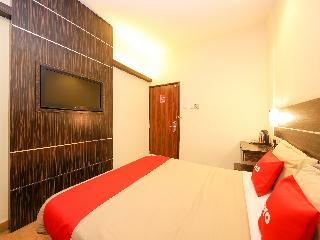 Oyo 108 Golden Palace Hotel