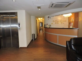 Sabrina Golden Palace Hotel
