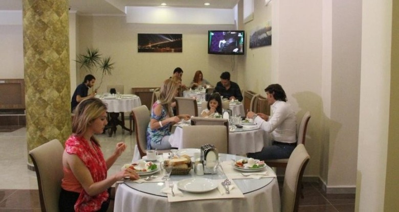 Simper Hotel