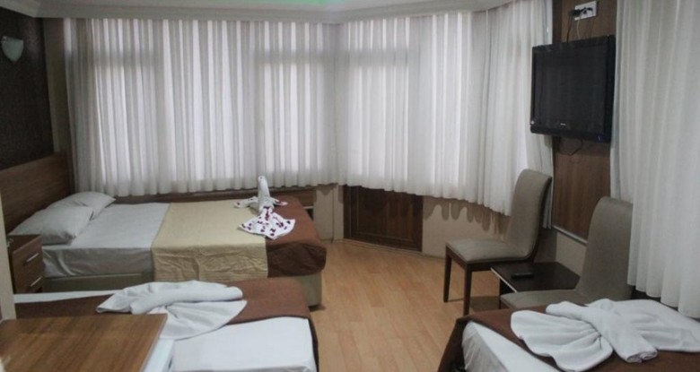 Simper Hotel