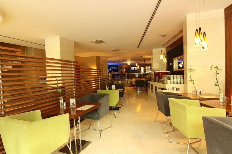 Hotel Troya