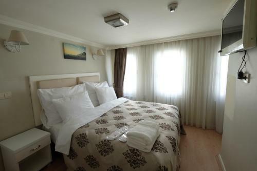 Hotel Forbes Suites