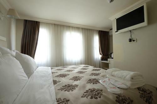 Hotel Forbes Suites