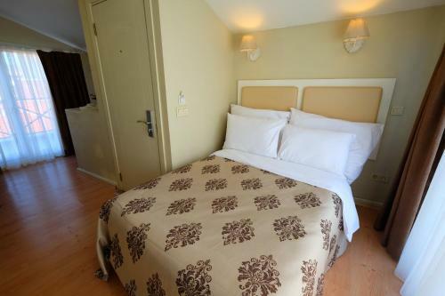 Hotel Forbes Suites