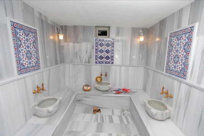 Hhk Hotel