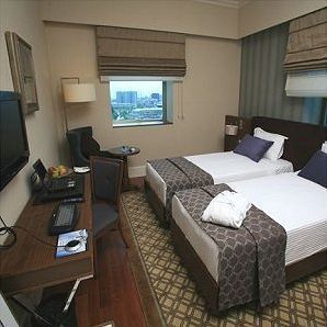 Hotel Titanic Business Kartal
