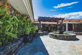 Aanari Hotel & Spa