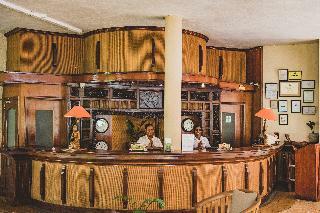 Aanari Hotel & Spa