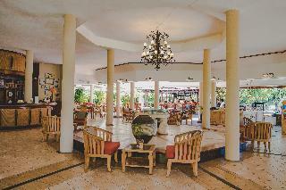 Aanari Hotel & Spa