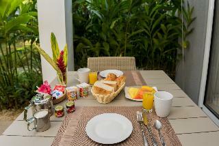 Hotel Mon Choisy Beach R
