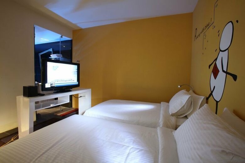 Zoom Inn Boutique Hotel