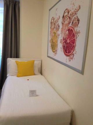 Avenue Hotel