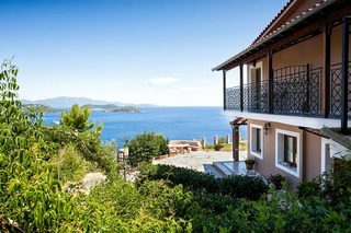 Apartamentos Fiorella Sea View