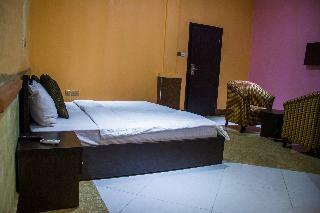 Hotel Rita's Events And Suites