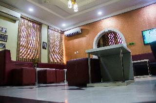 Hotel Rita's Events And Suites