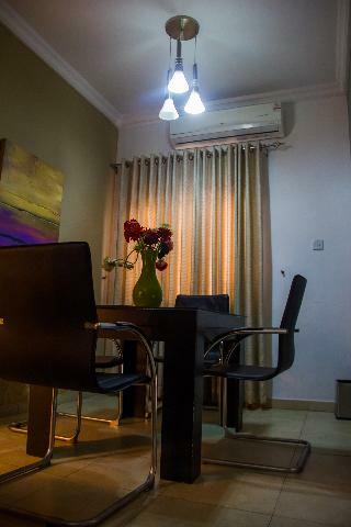 Hotel Crystal Court