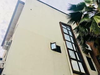 Hotel Dalian Guest House
