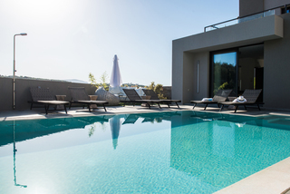 Mountain Views At Luxury Villa Blanche