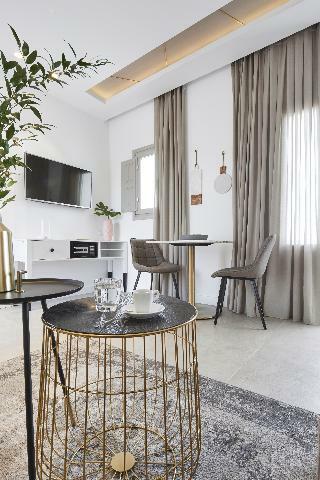 Hotel Altera Pars Suites