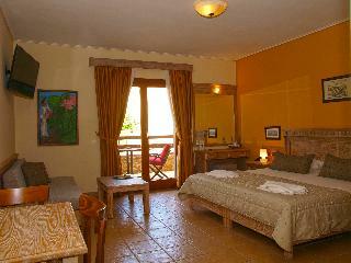Mylos Hotel & Apartments