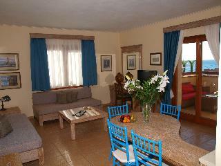 Mylos Hotel & Apartments