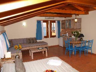 Mylos Hotel & Apartments