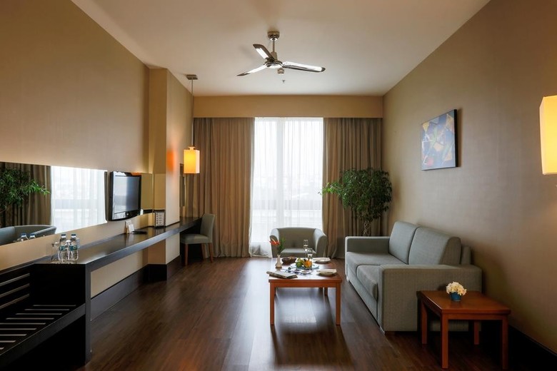 Isg Airport Hotel