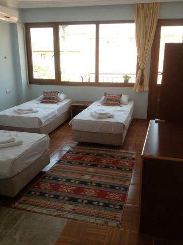 Ephesian Guesthouse & Hotel